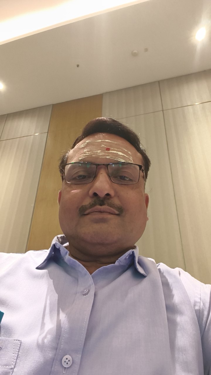 Vivek Kumar Srivastava
